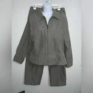 Ladies Vintage Mountain Lake Utility Jacket and Pants Set - Olive - Sz M